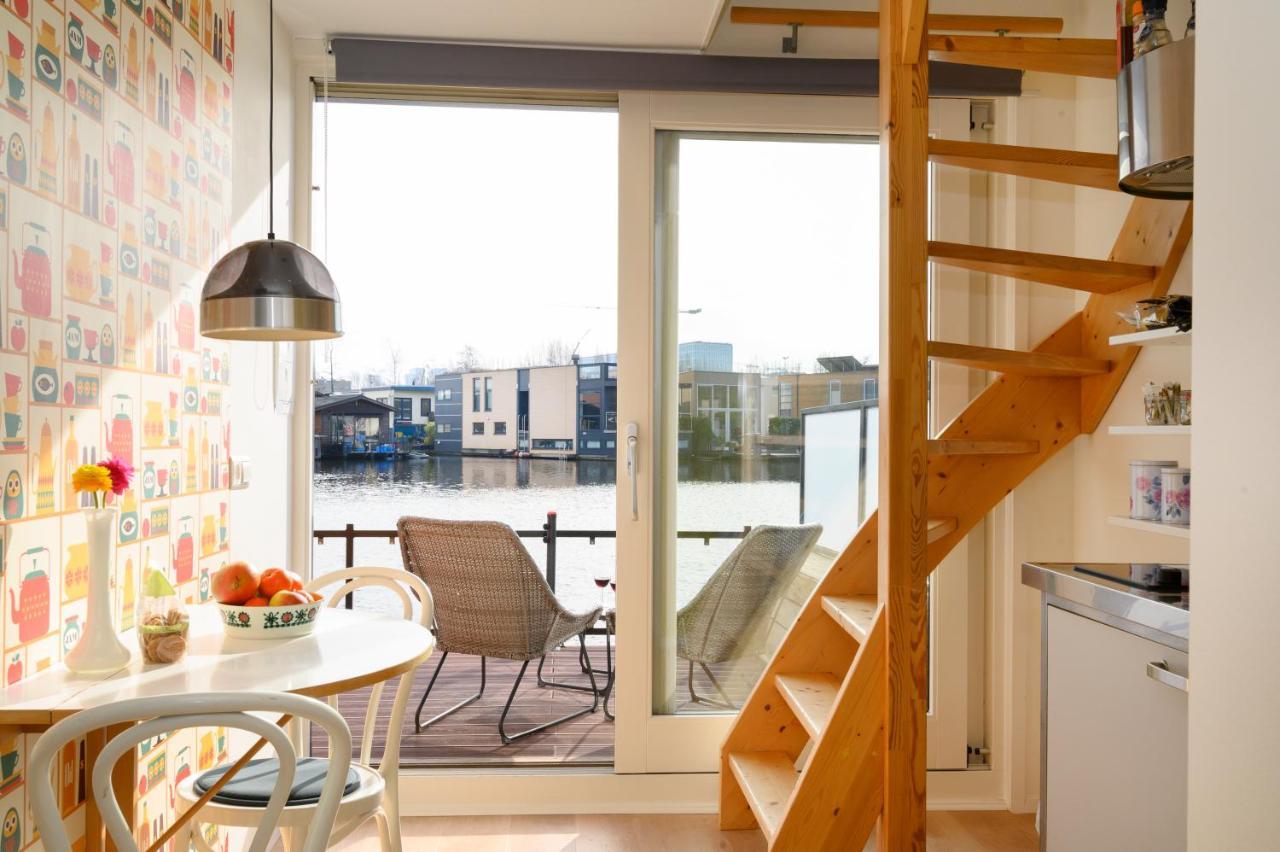 Houseboat With Canalview And Free Bikes Couette-café Amsterdam
